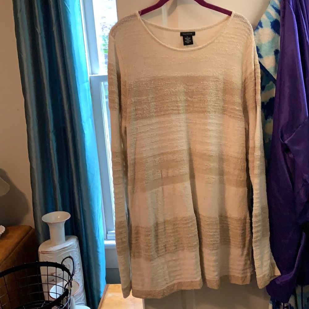 Scoop neck long sweater
